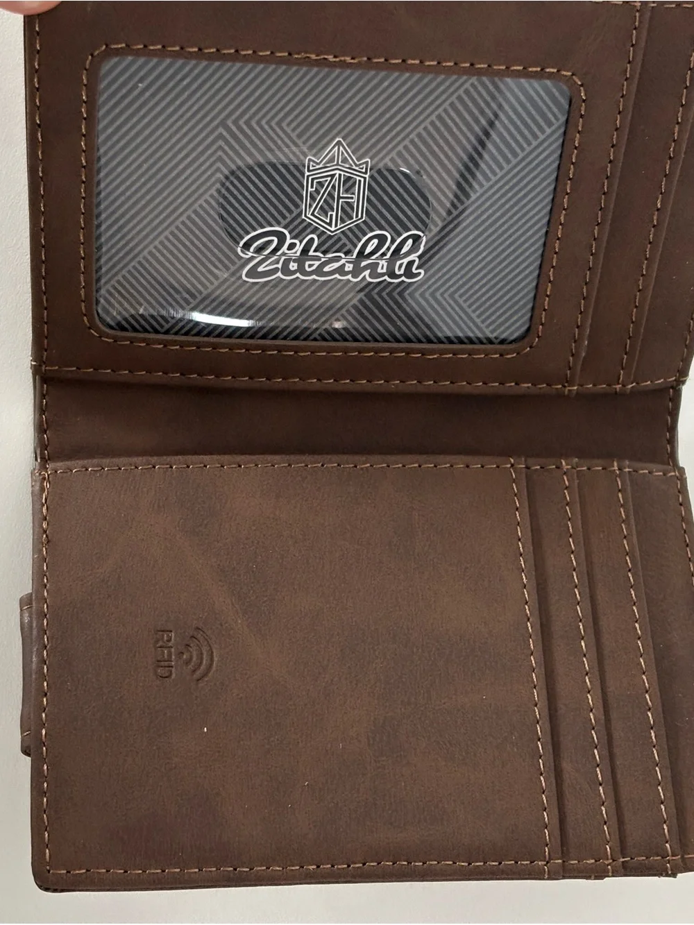 Zitahli Brown Leather men wallet